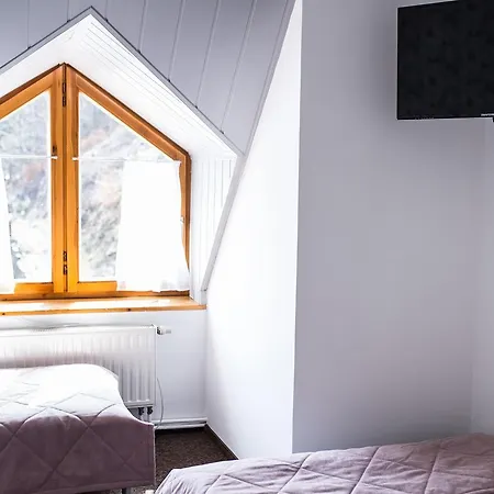 Gosciniec Solisko Alojamento de Acomodação e Pequeno-almoço 3*