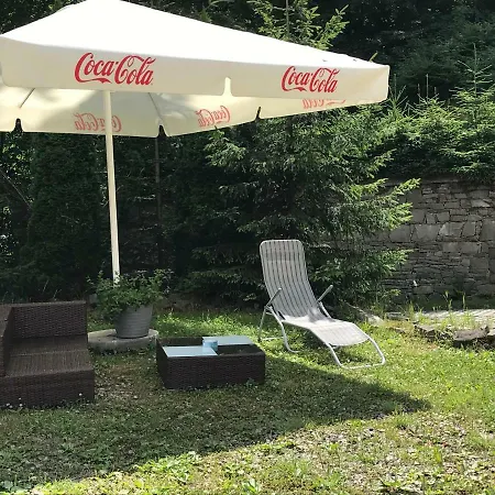 לינה וארוחת בוקר Gosciniec Solisko שצ'צ'ירק